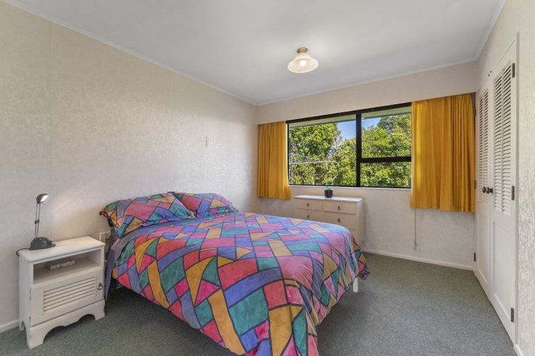 Photo of property in 4 Awanui Drive, Waikanae, 5036