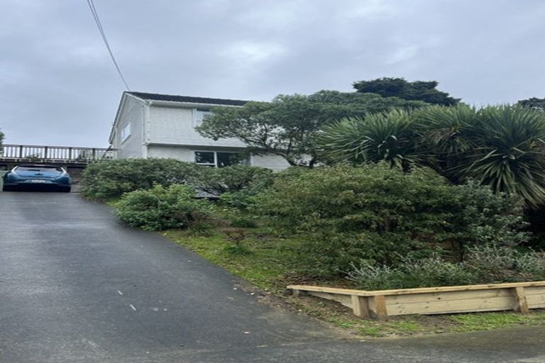 Photo of property in 26 Martin Street, Ranui, Porirua, 5024