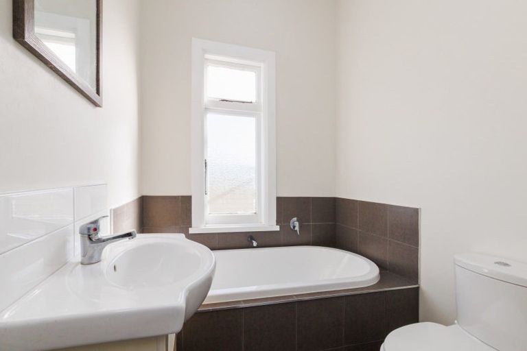 Photo of property in 73 James Line, Kelvin Grove, Palmerston North, 4414