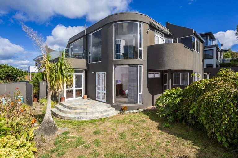 Photo of property in 1/20 Marama Street, Castor Bay, Auckland, 0620
