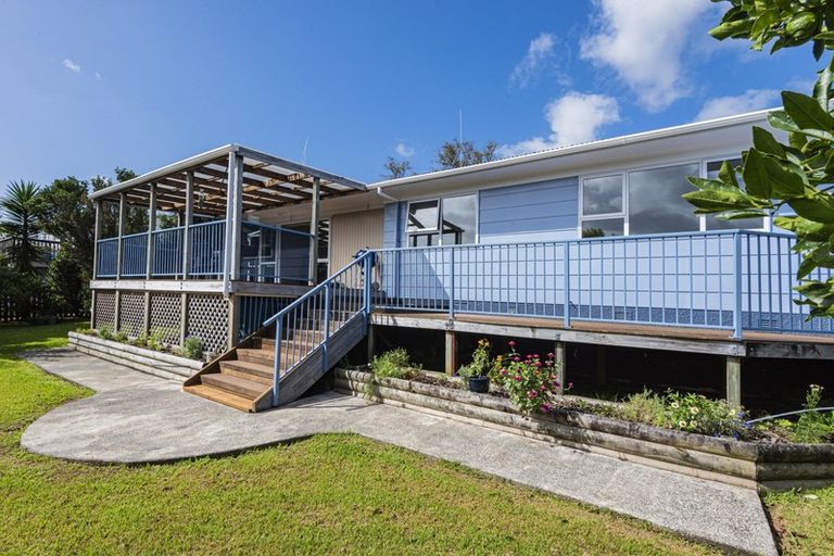 Photo of property in 62 Paramount Parade, Tikipunga, Whangarei, 0112