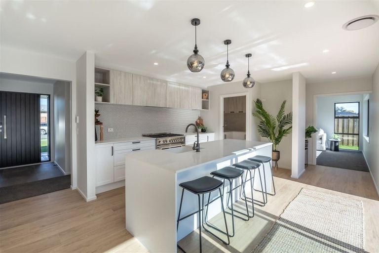 Photo of property in 13 Sarikei Avenue, Northwood, Christchurch, 8051