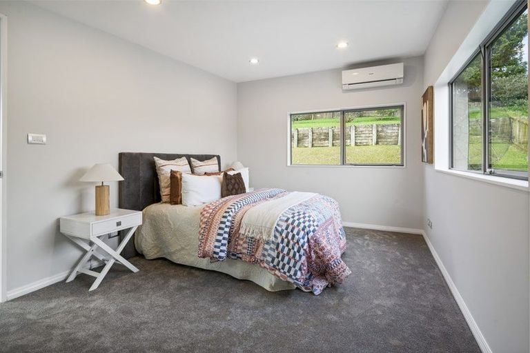 Photo of property in 10 Bayside Drive, Browns Bay, Auckland, 0630