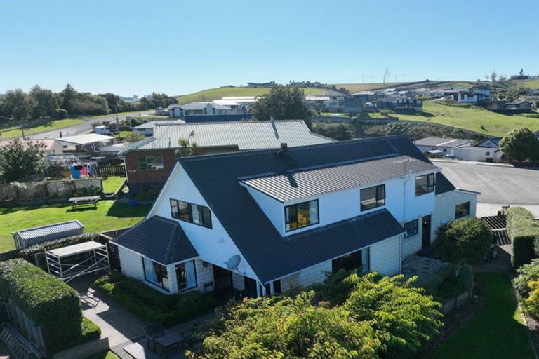 Photo of property in 12 Matai Place, Balclutha, 9230