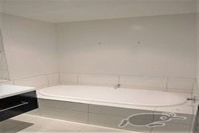 Photo of property in 4/533 Madras Street, St Albans, Christchurch, 8014