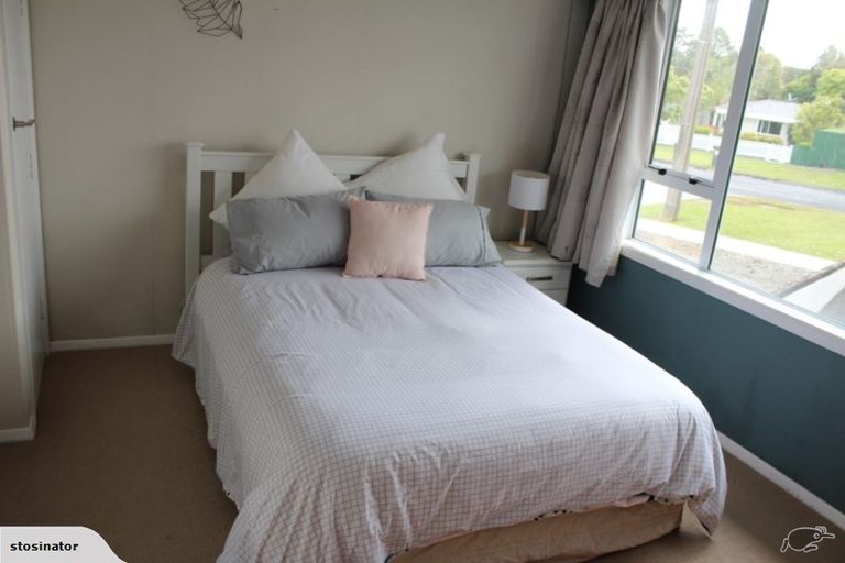 Photo of property in 70 Cordelia Street, Stratford, 4332