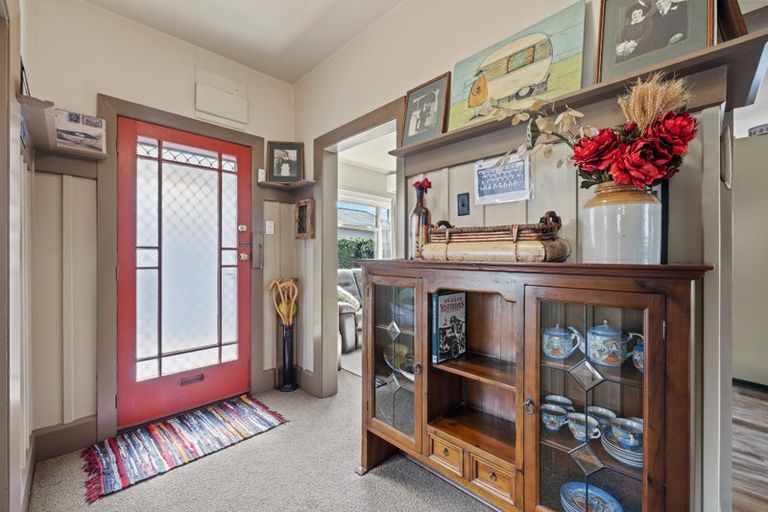 Photo of property in 34 Pannell Avenue, Wainoni, Christchurch, 8061