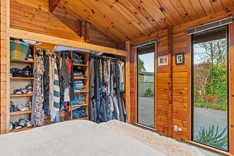 Photo of property in 42 Steadman Road, Broomfield, Christchurch, 8042