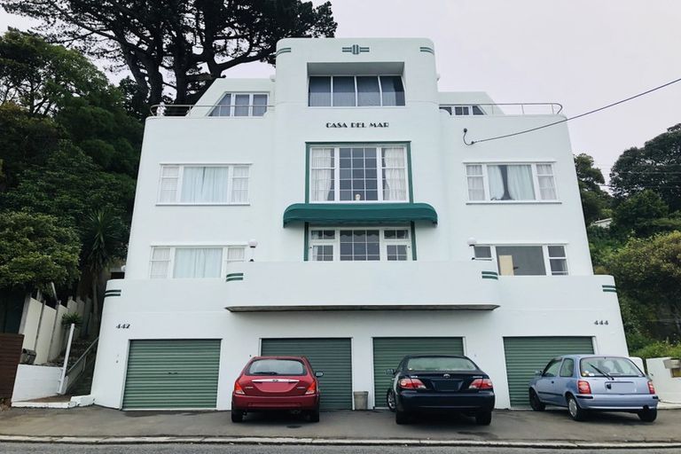 Photo of property in 442f1 Evans Bay Parade, Hataitai, Wellington, 6021
