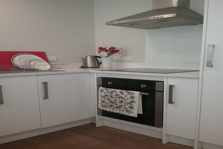 Photo of property in 19u5 Collins Avenue, Tawa, Wellington, 5028