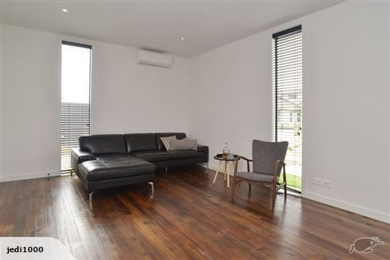 Photo of property in 33 Peak Crescent, Kaiapoi, 7630