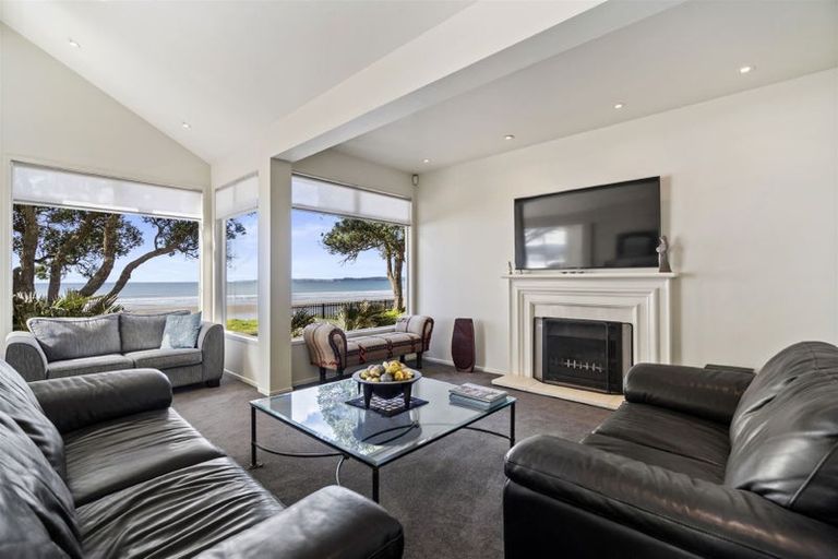 Photo of property in 363a Hibiscus Coast Highway, Orewa, 0931