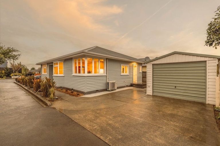 Photo of property in 8 Wharenui Road, Upper Riccarton, Christchurch, 8041