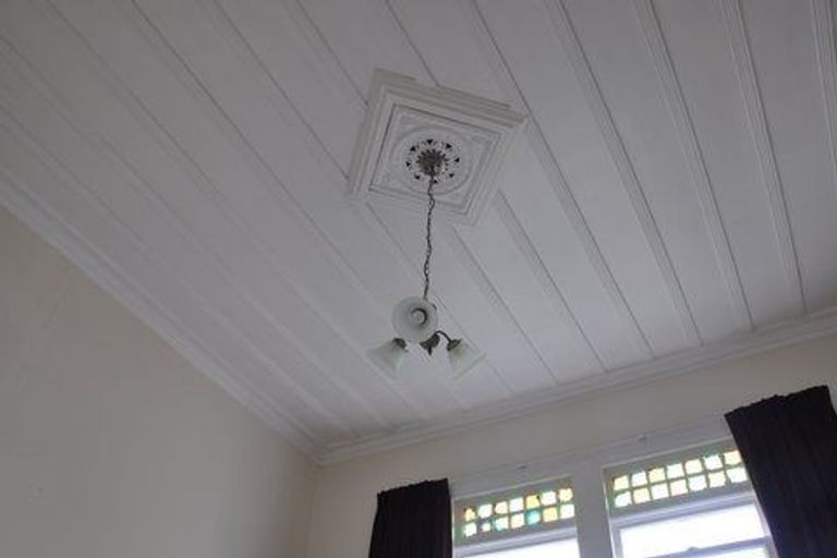 Photo of property in 1/98 Birkenhead Avenue, Birkenhead, Auckland, 0626