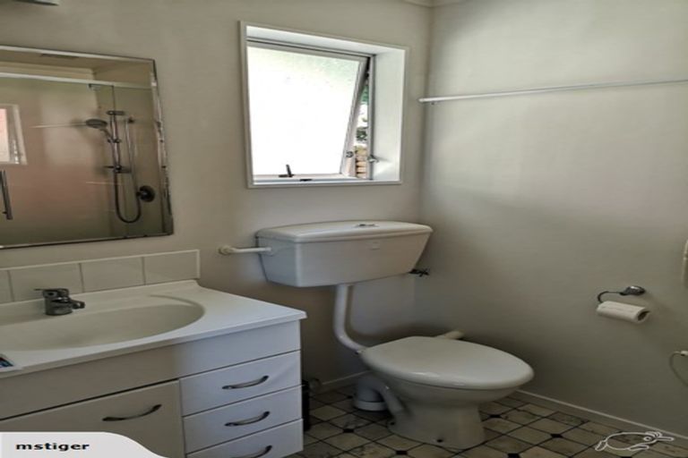 Photo of property in 10 Jasons Place, Churton Park, Wellington, 6037