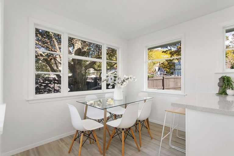 Photo of property in 4 Lucienne Place, Hillsborough, Christchurch, 8022