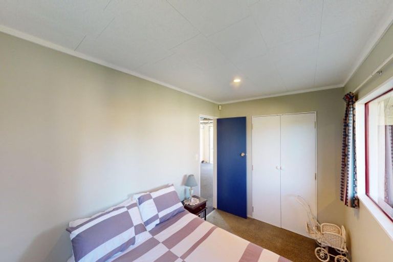 Photo of property in 27a Rua Avenue, Waitarere Beach, Levin, 5510