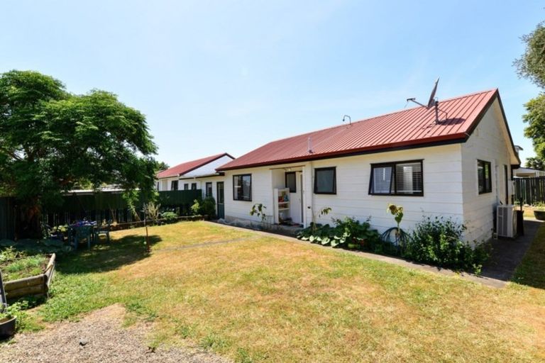 Photo of property in 118a Grey Street, Cambridge, 3434