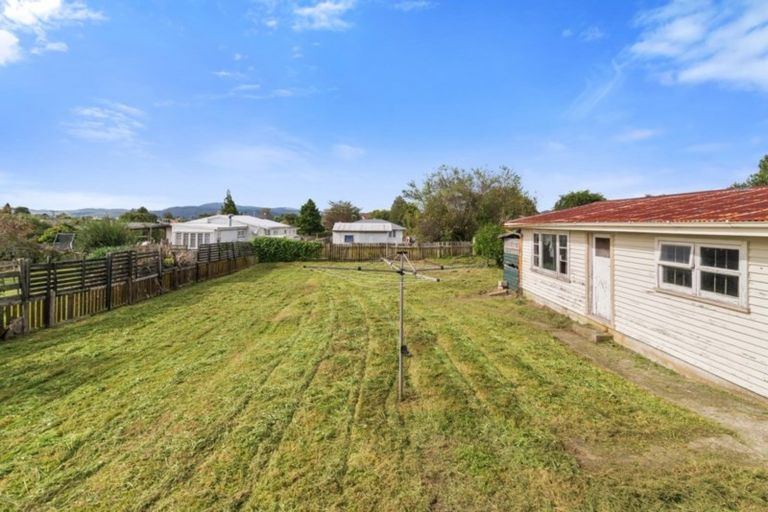 Photo of property in 6 Ross Road, Western Heights, Rotorua, 3015