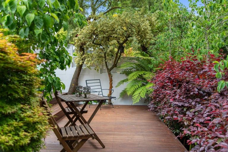 Photo of property in 54 Clyde Road, Ilam, Christchurch, 8041