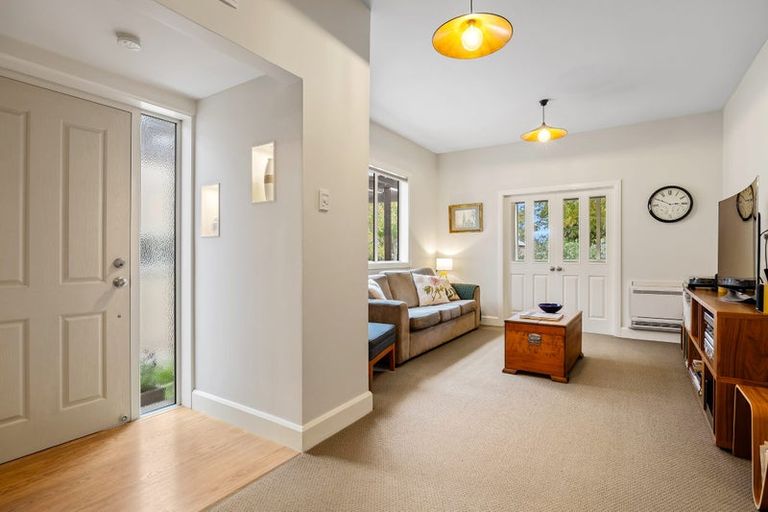 Photo of property in 16 Ngaio Street, Saint Martins, Christchurch, 8022