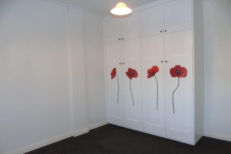 Photo of property in 1/21a Talavera Terrace, Kelburn, Wellington, 6012