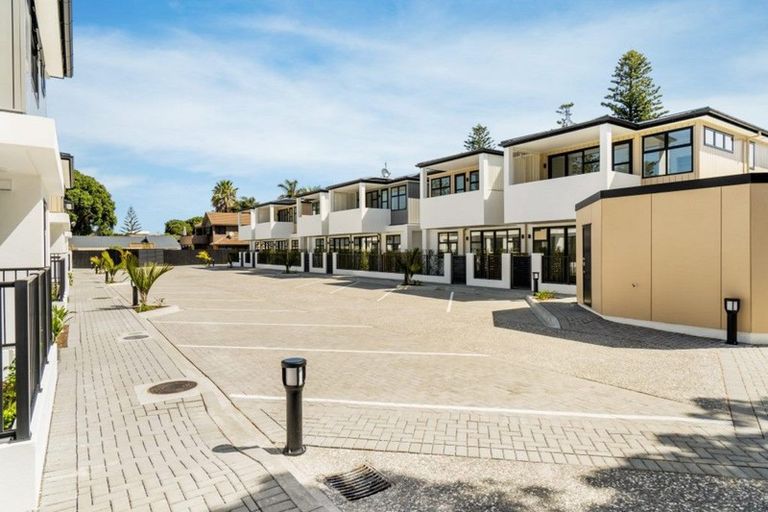 Photo of property in 8/447 Hibiscus Coast Highway, Orewa, 0931