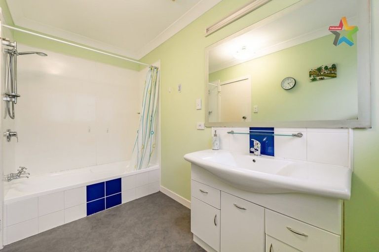 Photo of property in 5 Kowhai Street, Wainuiomata, Lower Hutt, 5014