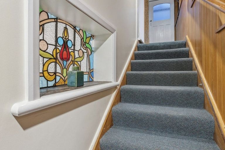 Photo of property in 2 Bacon Street, Broad Bay, Dunedin, 9014