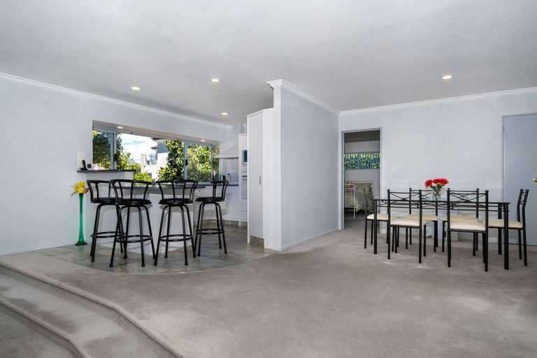 Photo of property in 15 Ferntree Terrace, West Harbour, Auckland, 0618