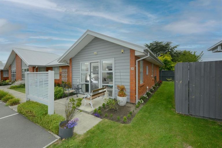 Photo of property in 10/212 Lyttelton Street, Spreydon, Christchurch, 8024