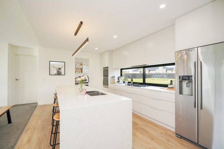 Photo of property in 6 Chatham Rise, Seaward Bush, Invercargill, 9812