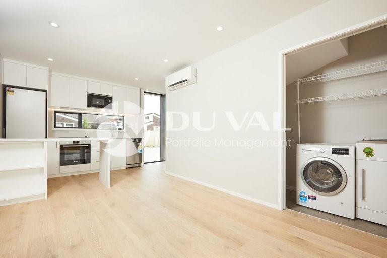 Photo of property in 4 Koro Lane, Mangere Bridge, Auckland, 2022