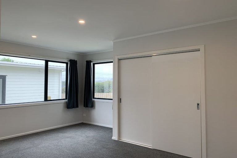 Photo of property in 10 Rosier Road, Glen Eden, Auckland, 0602