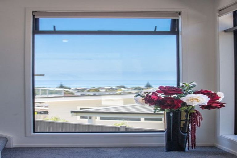 Photo of property in 35 Tohora View, Waihi Beach, 3611