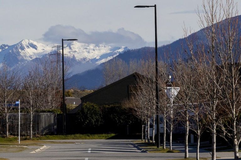 Photo of property in 33 Dewar Street, Lake Hayes, Queenstown, 9304