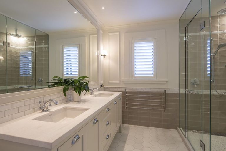 Photo of property in 2 Haggitt Lane, Lake Hayes, Queenstown, 9371