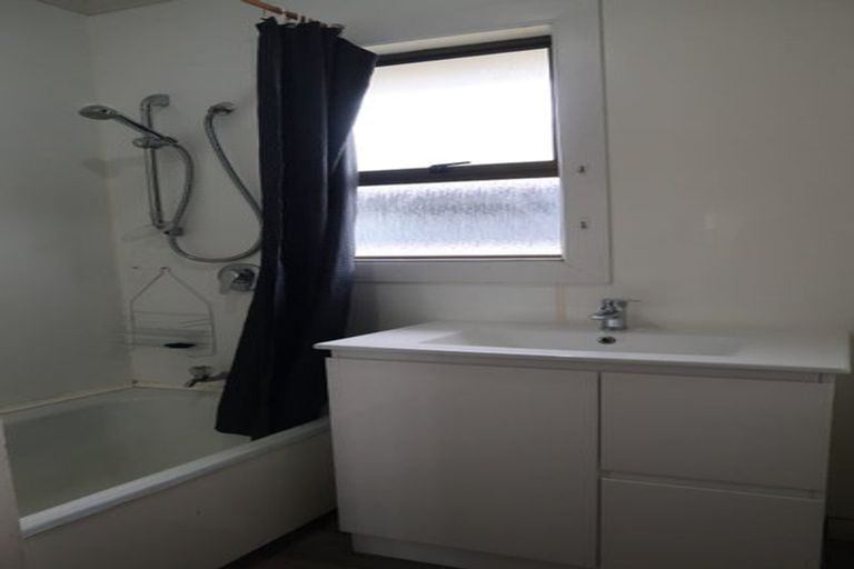 Photo of property in 202 Bath Street, Levin, 5510