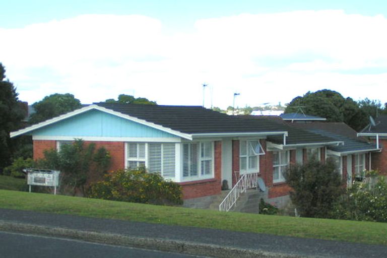 Photo of property in 7/12 Raines Avenue, Forrest Hill, Auckland, 0620