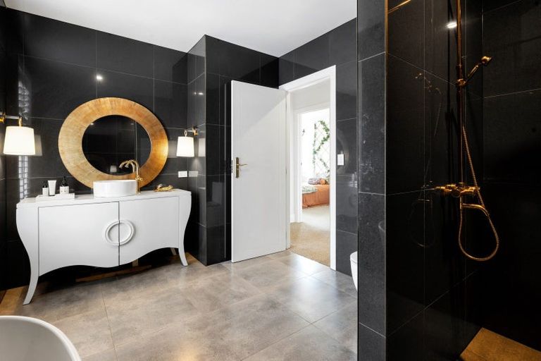 Photo of property in 83 Saint Kilda Road, Cambridge, 3434