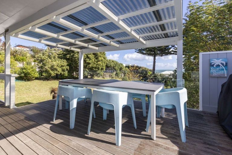 Photo of property in 239 Rosetta Road, Raumati Beach, Paraparaumu, 5032