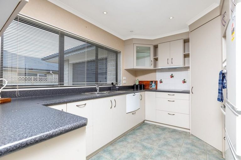 Photo of property in 6a Bunny Street, Masterton, 5810