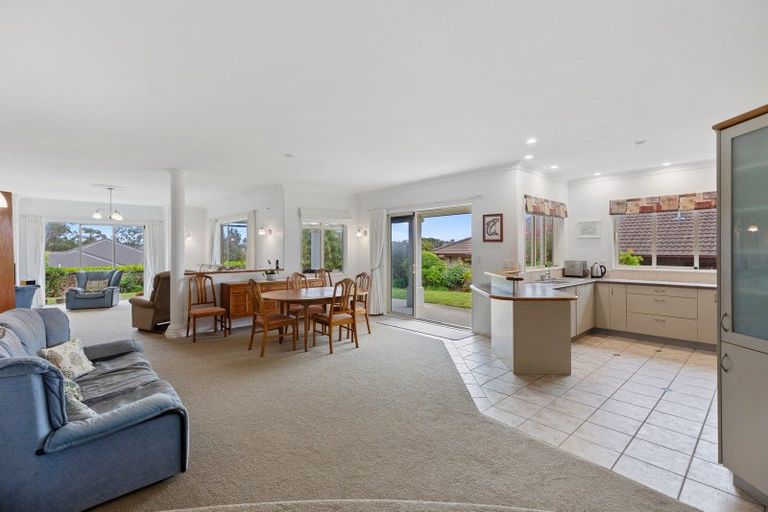 Photo of property in 2 Saint Clements Grove, Bethlehem, Tauranga, 3110