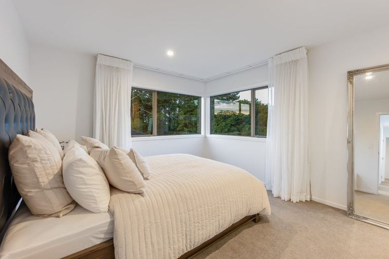 Photo of property in 69 Glenvar Ridge Road, Long Bay, Auckland, 0630