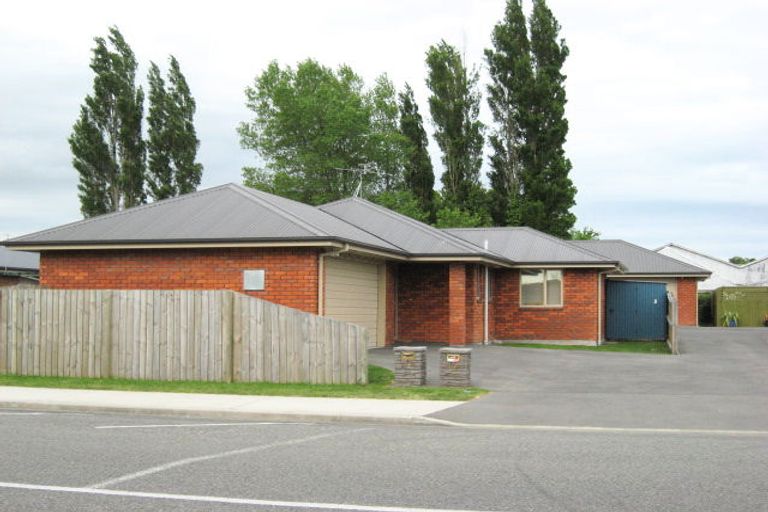 Photo of property in 72 Fuller Street, Kaiapoi, 7630