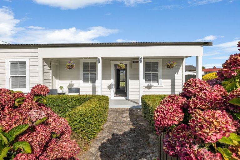Photo of property in 429 Waihi Road, Normanby, Hawera, 4614