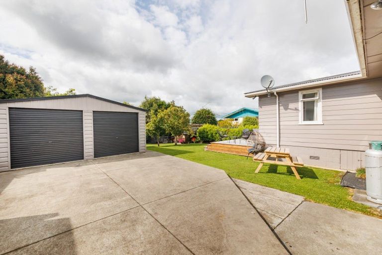 Photo of property in 1 Aotea Street, Feilding, 4702