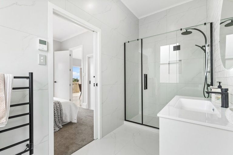 Photo of property in 94 Calliope Road, Stanley Point, Auckland, 0624