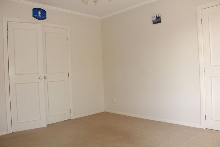 Photo of property in 17a Danbury Drive, Torbay, Auckland, 0630