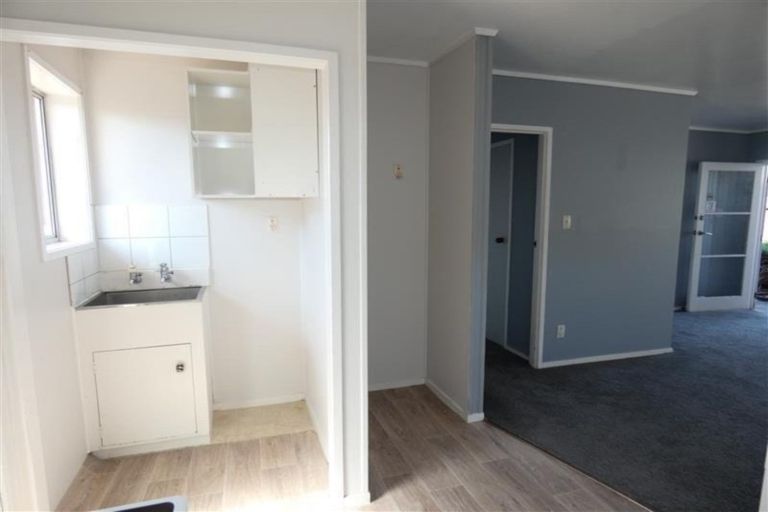 Photo of property in 1 Ihaka Place, Papatoetoe, Auckland, 2104